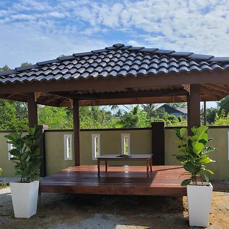 Nipah Homestay Kuala Besut Room photo